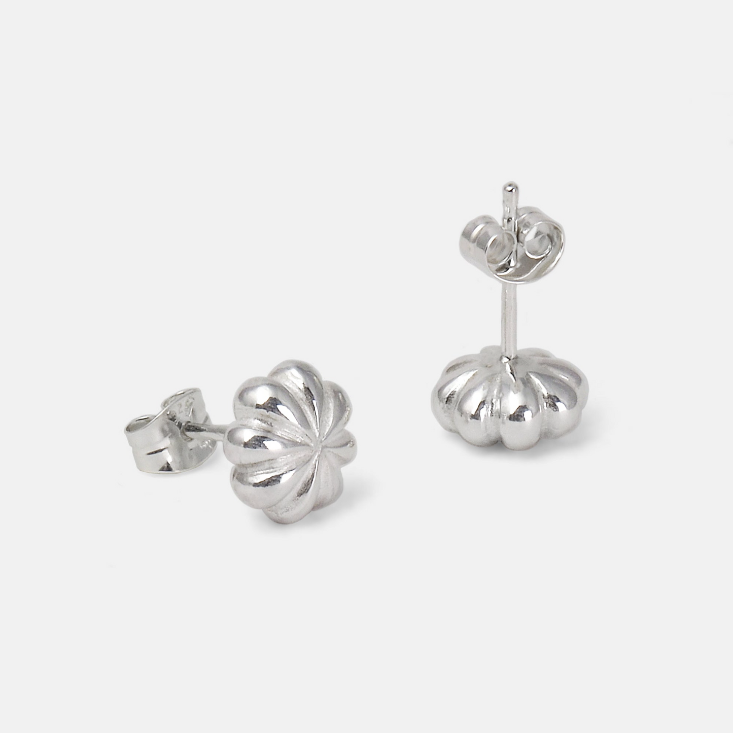Poppy Earrings：ピアス/ペア販売